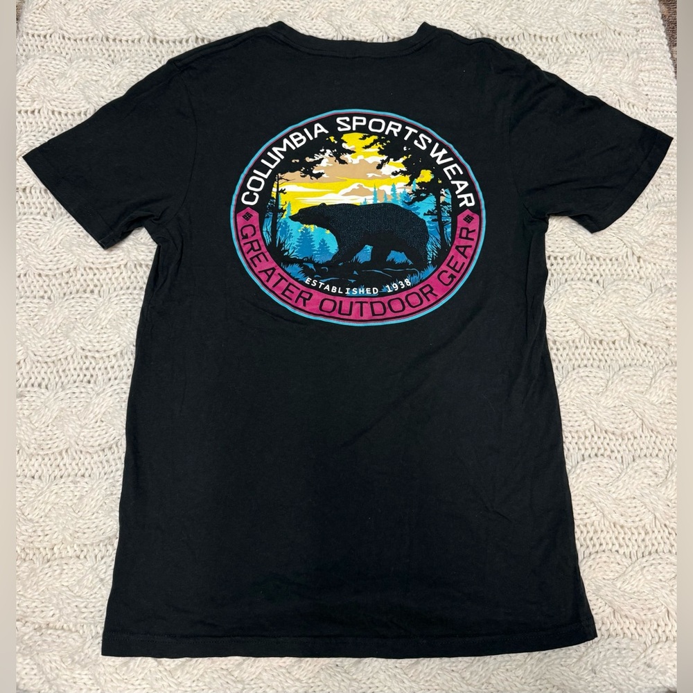 Men’s Columbia Black BearTee